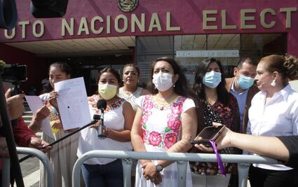 Diputadas del PRD denuncian a legisladores de Morena y PT ante el INE por violencia política de género