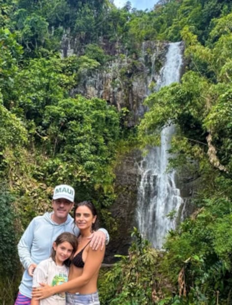 Instagram aislinnderbez
y mauochmann