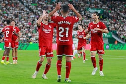 ¡Agónico! Real Sociedad se salva del Elche y gana 3-2 con gol al 89’