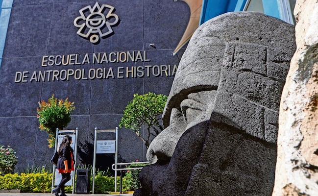 Hackean datos de estudiantes de escuelas del INAH y las exponen en Telegram