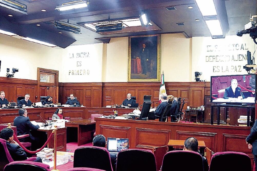 Según la SCJN, es incongruente que a la pensión le sea descontado un porcentaje para el fondo, puesto que el subsidio no es un salario (ARCHIVO. EL UNIVERSAL)