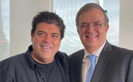 "El Burro" Van Rankin entrevista a su "gallo" Marcelo Ebrard; el canciller presume su amistad en redes 