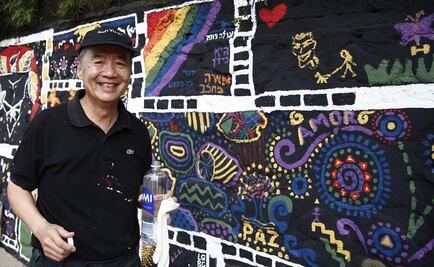 Sun Yu-Li pinta un mural como regalo para Medellín
