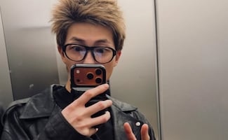 RM, líder de BTS, se presentará lesionado en el regreso de la banda en Seúl; actuará con movilidad reducida