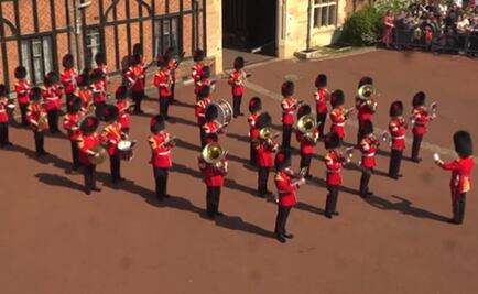 Feliz cumpleaños, reina Isabel II: guardia real toca notas de 'The Avengers' a la monarca, que cumple 96 años