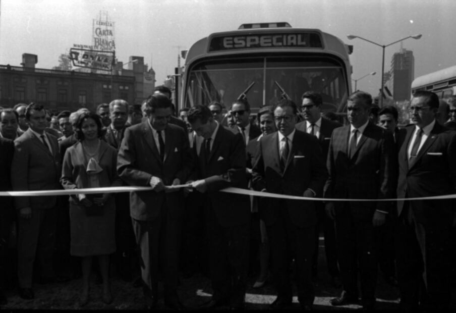 El lado olvidado y devastado de Reforma