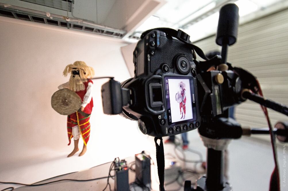 "Redescubren" acervos del Museo de Antropología