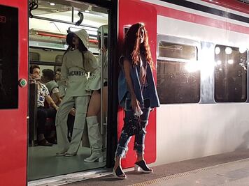 La pasarela de Mancandy en la estación Buenavista 