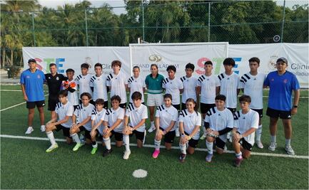 Kenti Robles presente en la clínica del Real Madrid en Grand Palladium Riviera Maya
