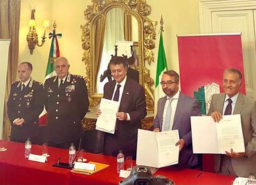 Por centenario de Embajada, México e Italia hacen intercambio de acervo cultural