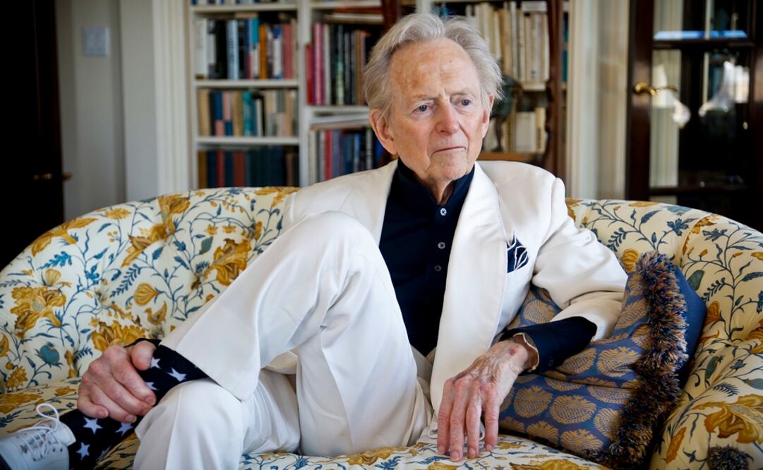 Tom Wolfe radiografió su sociedad con una pluma innovadora y colorida. Foto: AP Photo/Bebeto Matthews, archivo