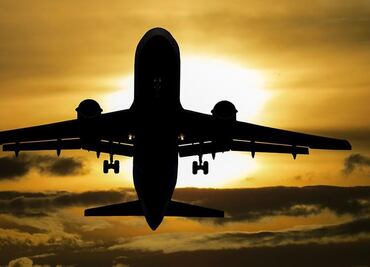 Se estrella un avión de cargo cerca de Paleonchri, noreste de Grecia