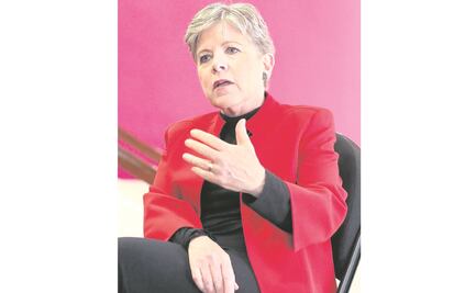 Bárcena pide acuerdo en igualdad de género