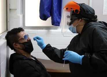 México reporta este lunes 98 muertes y 4 mil 832 contagios por Covid