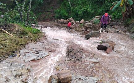 Fuertes lluvias dejan un río desbordado y viviendas dañadas en la región Sierra de Chiapas