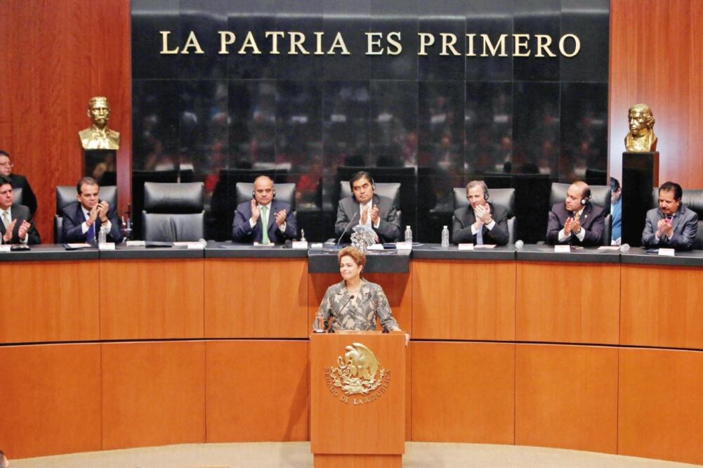 El pasado 27 de mayo, la presidenta de Brasil, Dilma Rousseff, visitó el Senado de la República. En su discurso, la mandataria aseveró que México y su país deben trabajar juntos para reducir la desigualdad en ambas naciones (ARCHIVO EL UNIVERSAL)