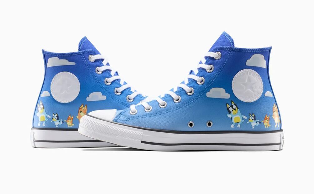 Par de la colección Converse x Bluey. Foto: Especial