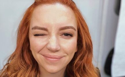 Regina Blandón luce nuevo color en sus cejas