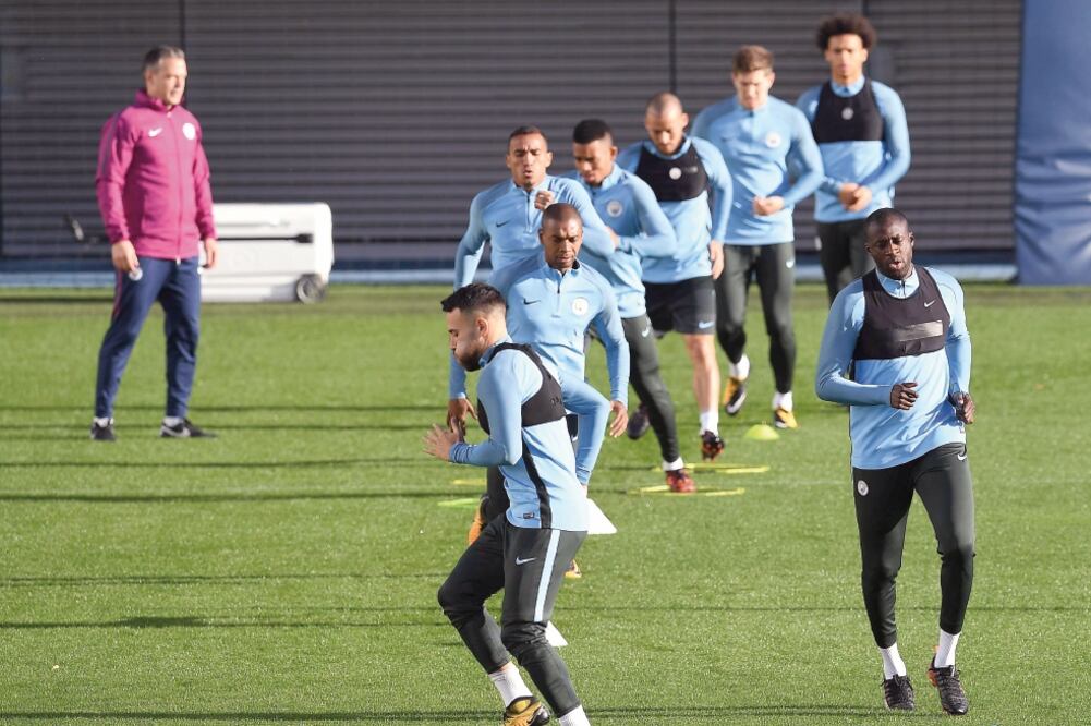 Manchester City se alista para un trepidante juego en casa. (PAUL ELLIS. AFP)