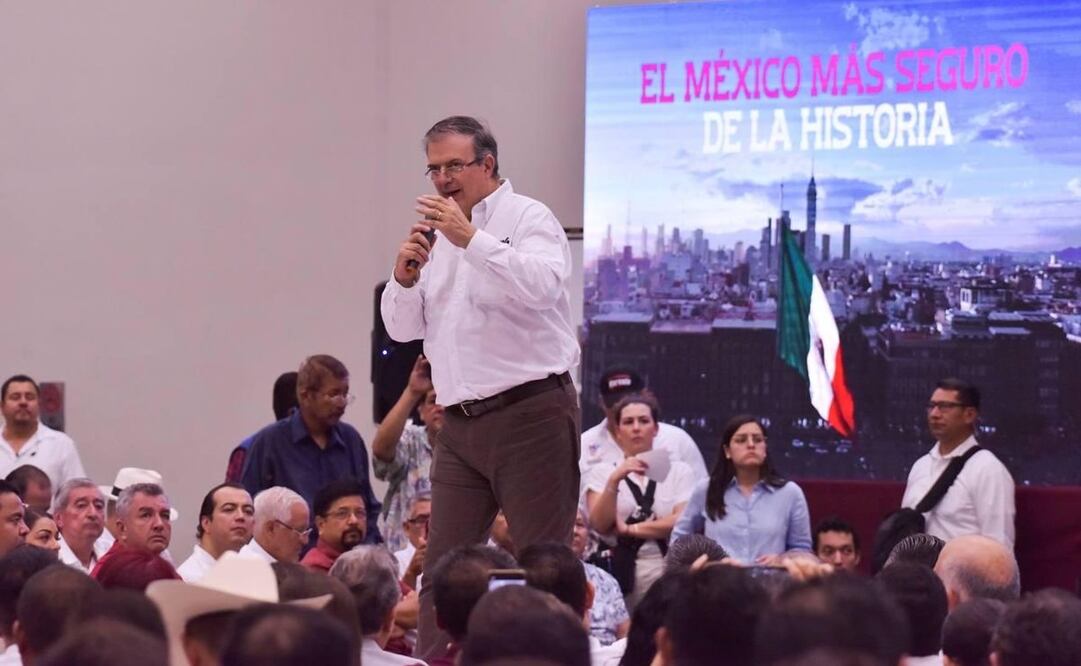 Marcelo Ebrard presentando su Plan Angel de seguridad en su gira por Tamaulipas. Foto: Twitter @m_ebrard
