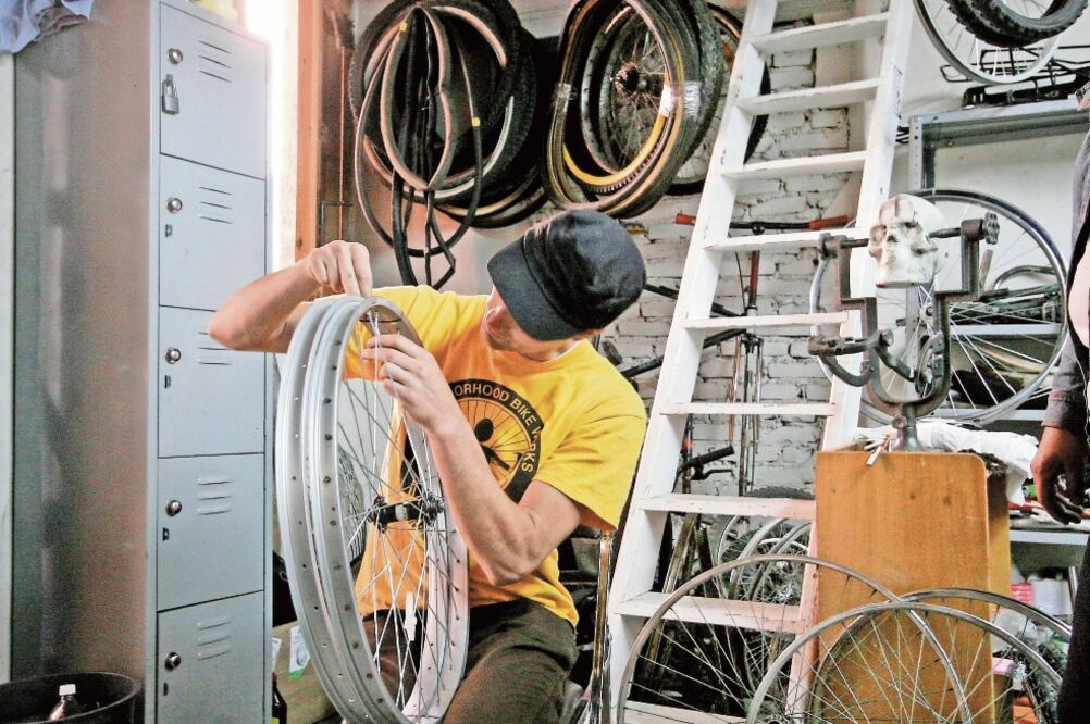 En México las bicicletas de gama media se fabrican en territorio nacional porque hay mayor cantidad de partes y refacciones. Foto/ARCHIVO EL UNIVERSAL