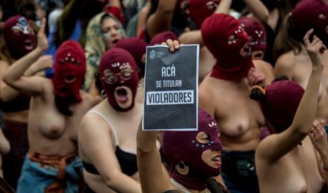 Protestan en Chile contra violencia machista