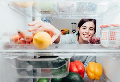 Alacena o refrigerador. ¿En dónde es mejor guardar tus alimentos?