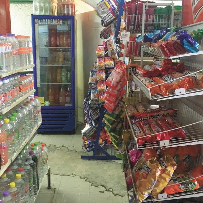 El dictamen obliga que a cualquier alimento o bebida que supere los valores en azúcares añadidos y grasas saturadas, establecidos por la Ssa, se rotule. 