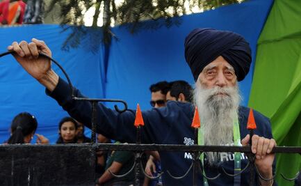 Muere maratonista Fauja Singh a los 114 años tras ser atropellado en India; ¿quién era?