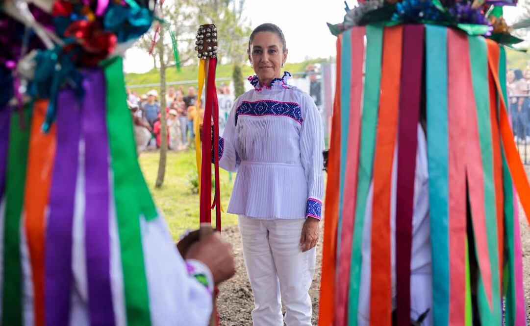La presidenta Claudia Sheinbaum Pardo durante las Asambleas Comunitarias del Fondo de Aportaciones para la Infraestructura Social a Pueblos Originarios, este 3 de agosto del 2025. Foto: Tomada de la cuenta de X de @rosaicela_.