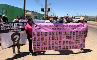 Buscadoras piden comisión y fiscalía especializada para Baja California; maestros de la CNTE se suman a protesta