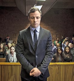 Pistorius abandona la prisión