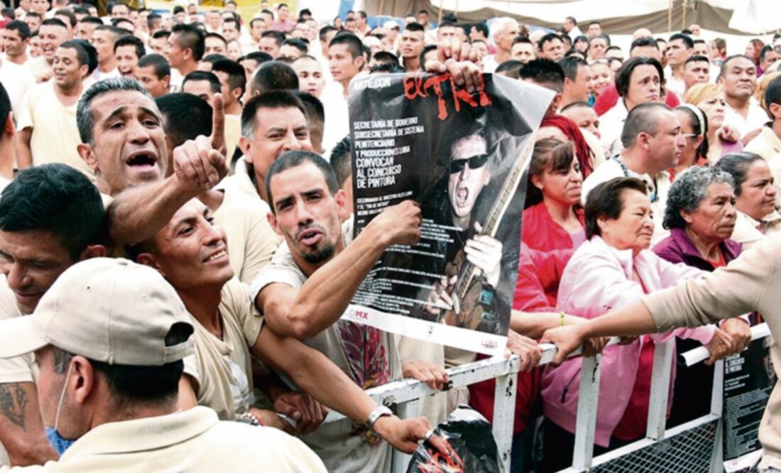 Concierto. Los hombres en reclusión corearon temas como Oye cantinero y El Metro Balderas