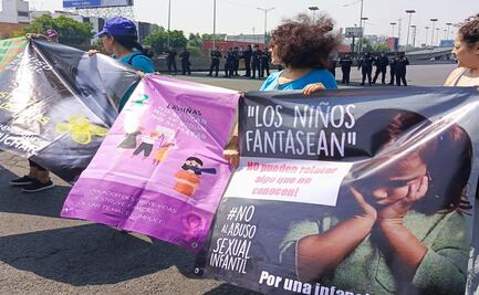 Policías desalojan a manifestantes que exigían justicia por menores agredidos en Periférico Norte