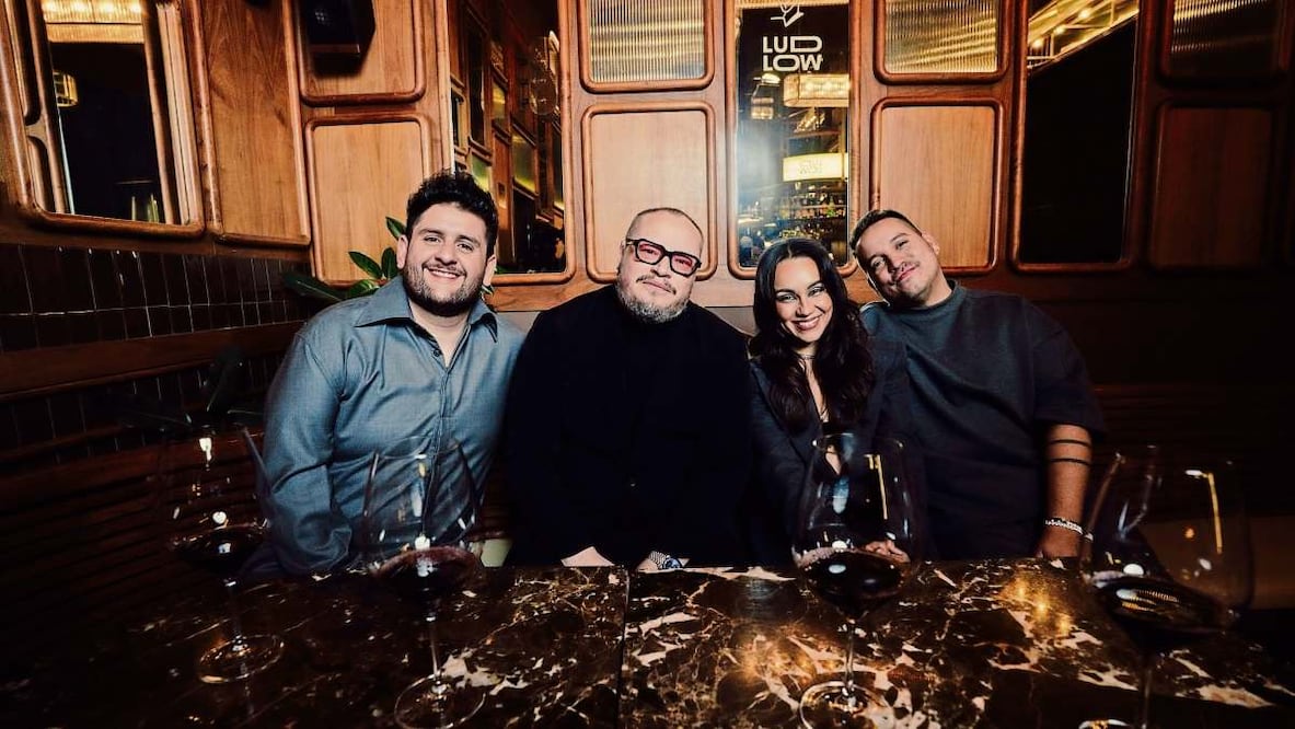 Para Román Torres, Melissa Robles y Pablo Preciado cantar con Cristian en uno de los logros de su carrera. En este disco, Matisse escribió la canción “Hipotéticamente” también junto al cantautor Leonel García. Foto: Sony Music