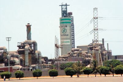 Por compra de Fertinal, Pemex perdió 566 mdd