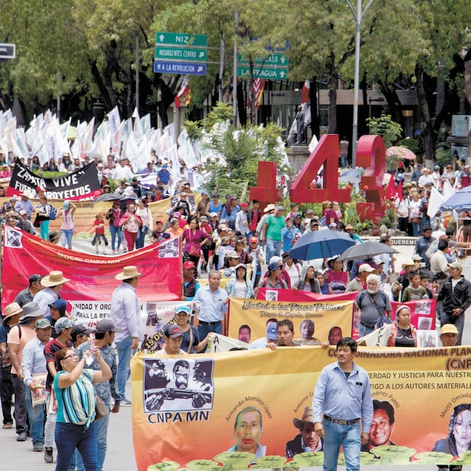 Las manifestaciones de ayer afectaron los accesos a la Ciudad de México, vialidades de 13 entidades, así como diversos puertos del país. ROGELIO MORALES. CUARTOSCURO