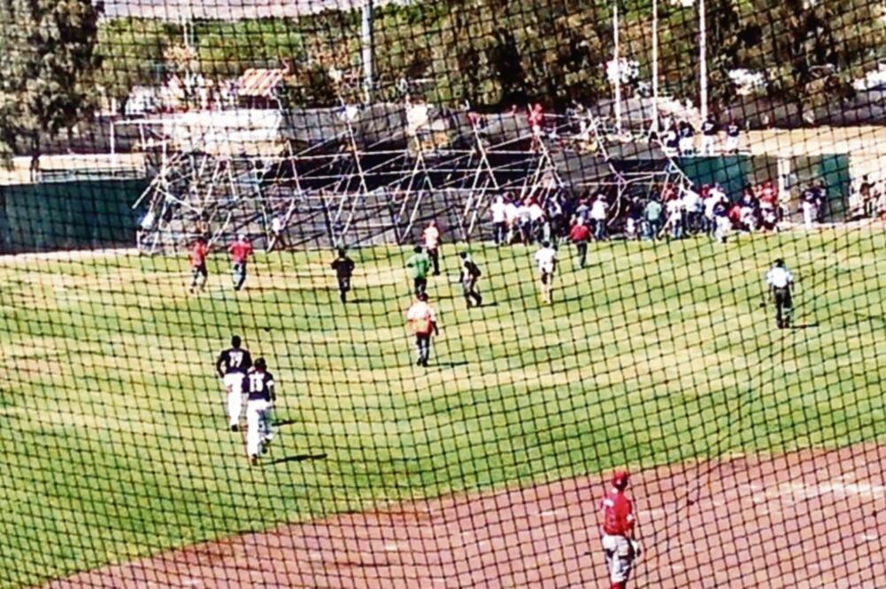 El equipo guanajuatense debutó ayer como local en la LMB (FACEBOOK)