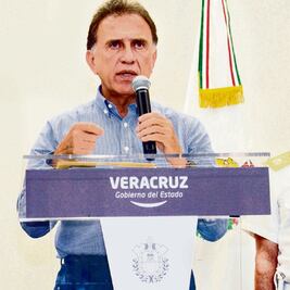 Aplicó Yunes mínimas sanciones a funcionarios
