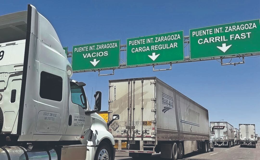 Prevén autotransportistas que arancel de EU a camiones aumentará precios. Foto: de PAOLA GAMBOA. EL UNIVERSAL
