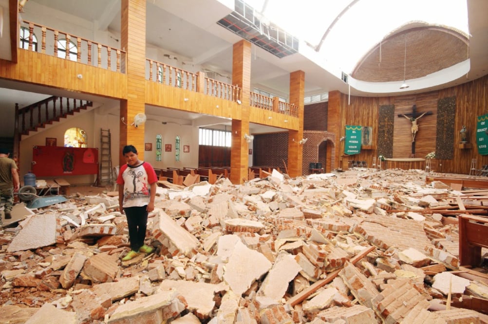 Una iglesia en Tonalá, Chiapas, resultó severamente dañada por los sismos. En esta entidad se registran casi un millón y medio de personas damnificadas por el terremoto (XINHUA)