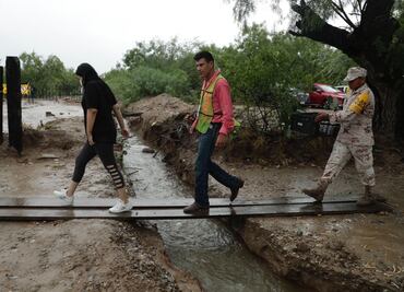 Lluvia complica rescate de 10 mineros en zona cero de Sabinas, Coahuila