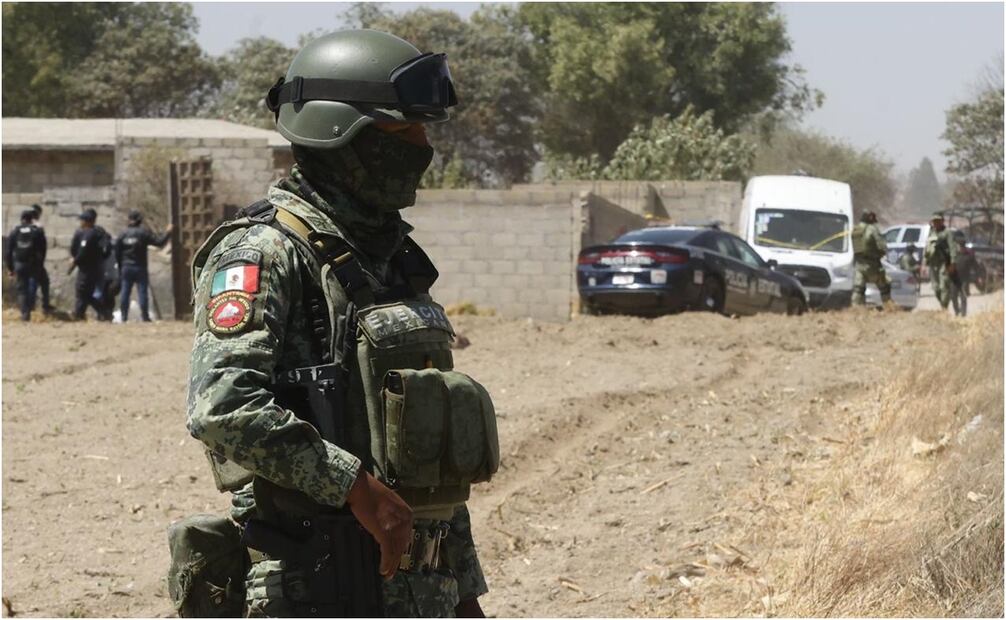 Fosa clandestina en Mexicaltzingo, Edomex. Fotos: Jorge Alvarado