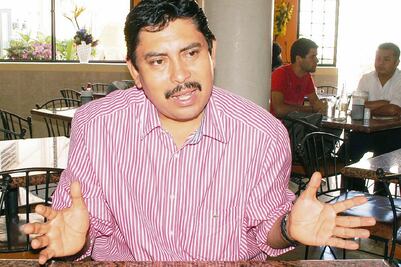 Senador Sofío Ramírez renuncia al PRD