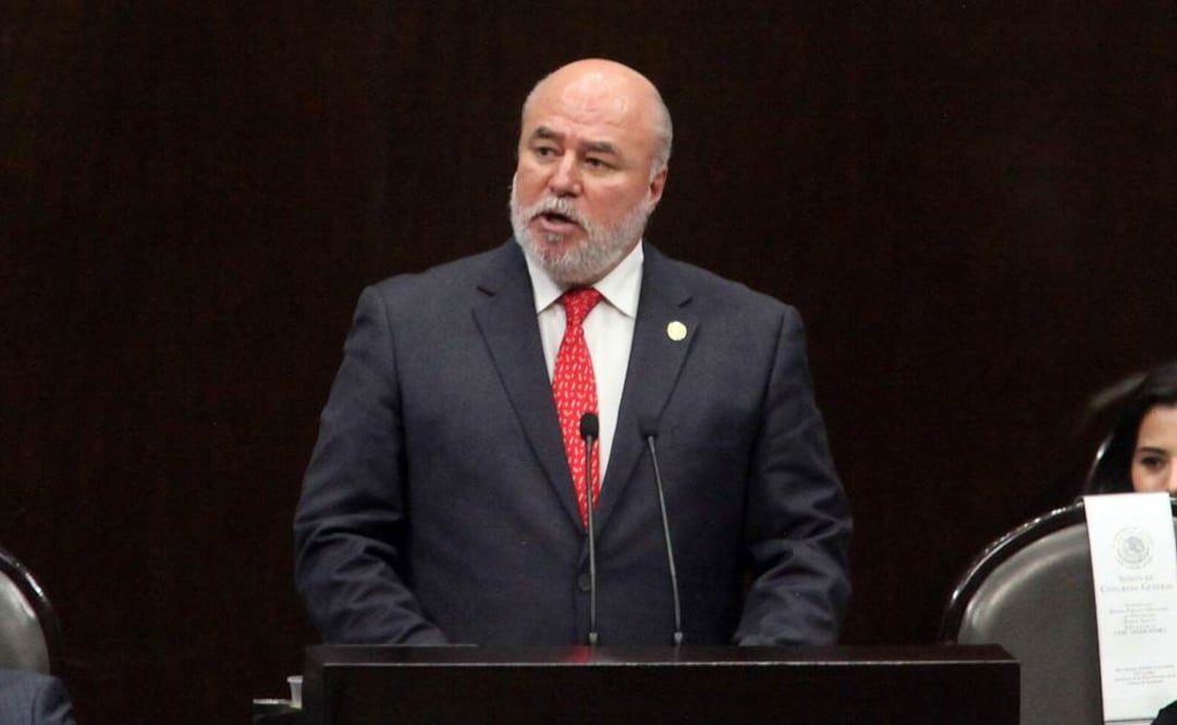 El diputado independiente abrió las ronda de posicionamientos en el arranque de la LXIII Legislatura./Lucía Godínez - EL UNIVERSAL