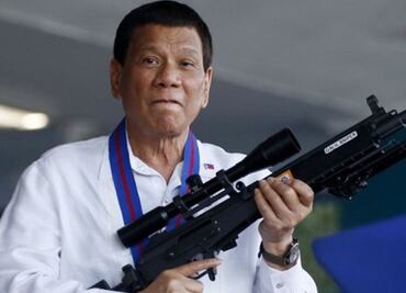 Presidente de Filipinas llama a matar obispos por ser "inútiles"