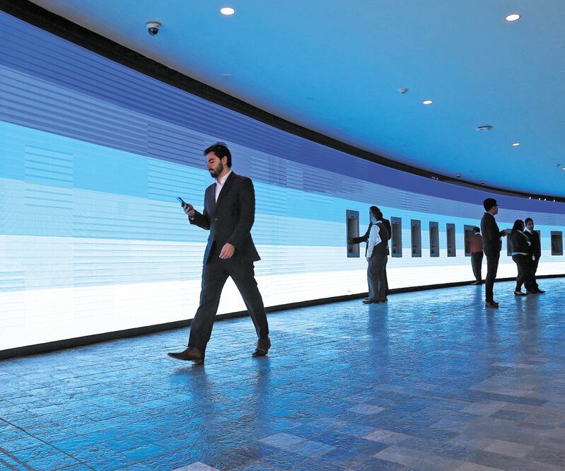 BBVA informó que el acuerdo pone fin a diferencias de criterio en materia del ISR y agiliza la recaudación por parte del SAT. ARCHIVO EL UNIVERSAL