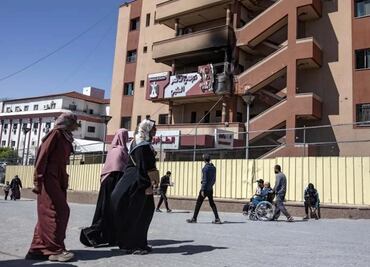 Israel ataca con dron hospital en Gaza; mueren 20 personas, incluidos periodistas de AP, Reuters y Al Jazeera