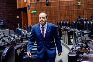 Cuauhtémoc Blanco no presenta ni una iniciativa, pero festeja resultados 