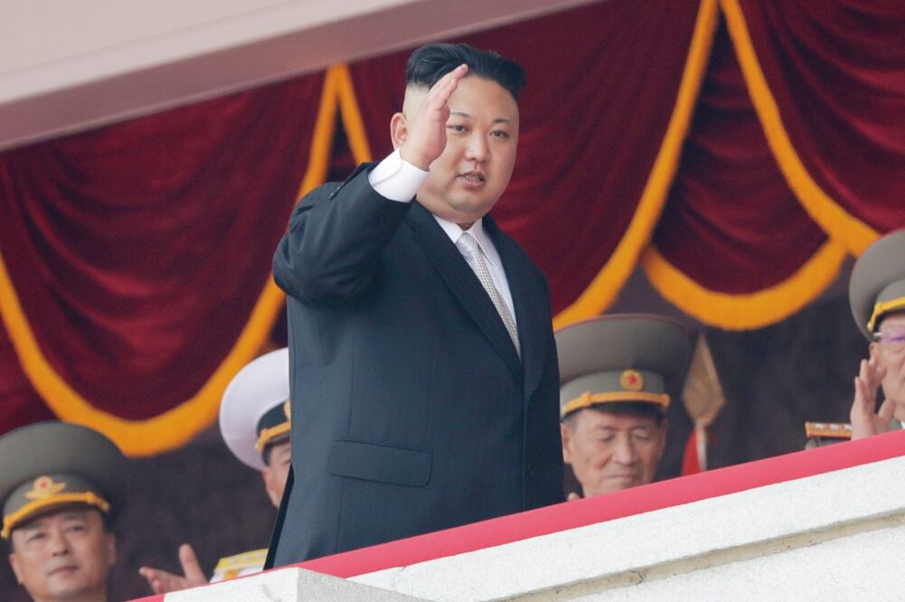 El régimen de Norcorea, encabezado por Kim Jong-un, aseguró que no se desviará de su camino hacia el rearme nuclear (WONG MAYE-E. AP)